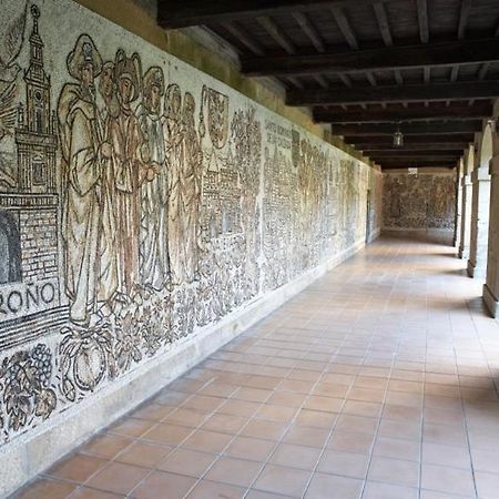 Отель Hospederia Monasterio De Пойо Экстерьер фото
